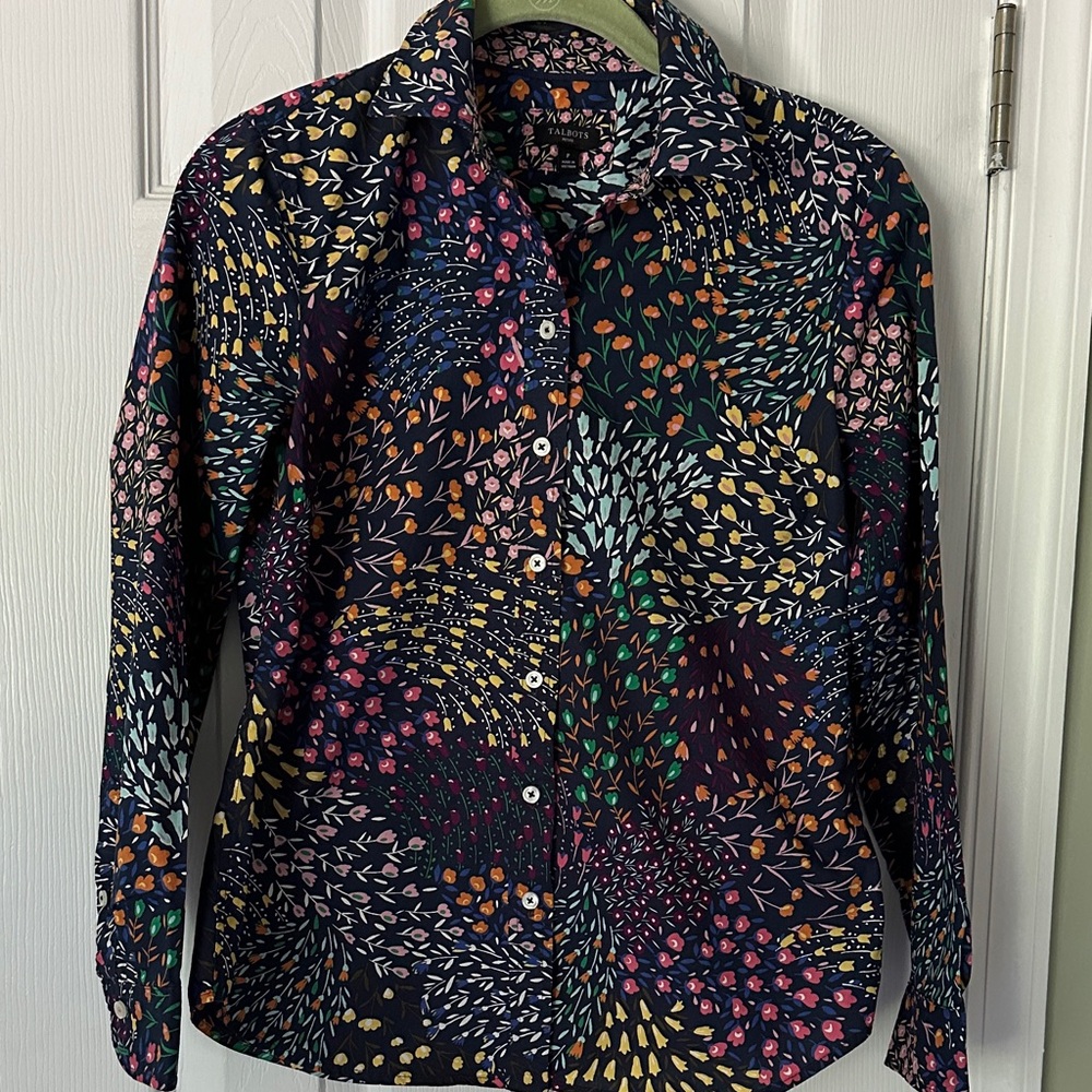 Talbots Colorful Patterned Button-Up Shirt size Petite